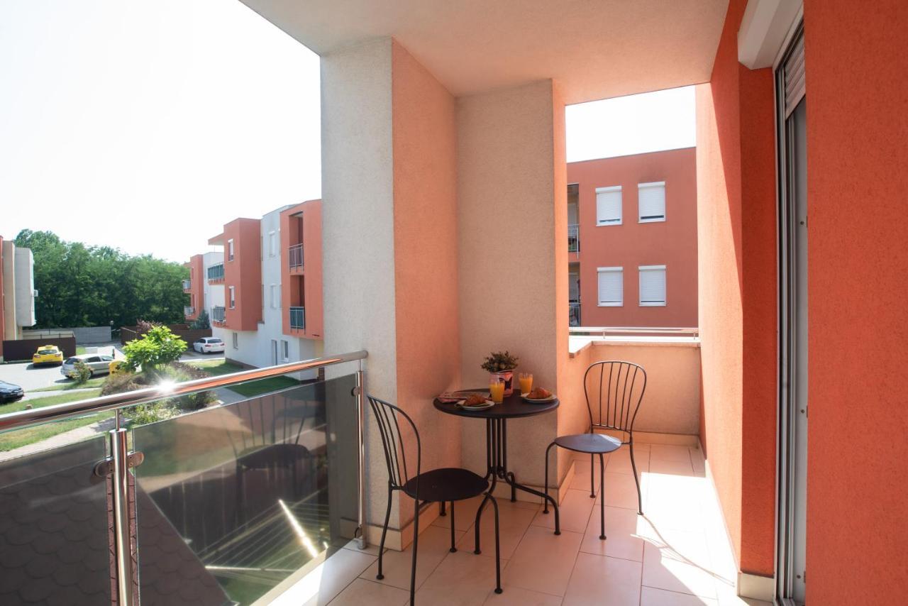 Sunny Home Near Bud With 2Br, Ac And Free Parking Vecsés Buitenkant foto